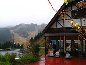 千種自然水のラドン水