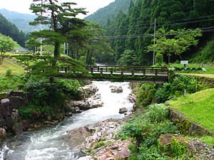 全国名水百選の千草川